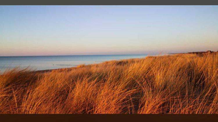 Die Kleine Acht - Direkt Am Strand Dierhagen Exterior photo